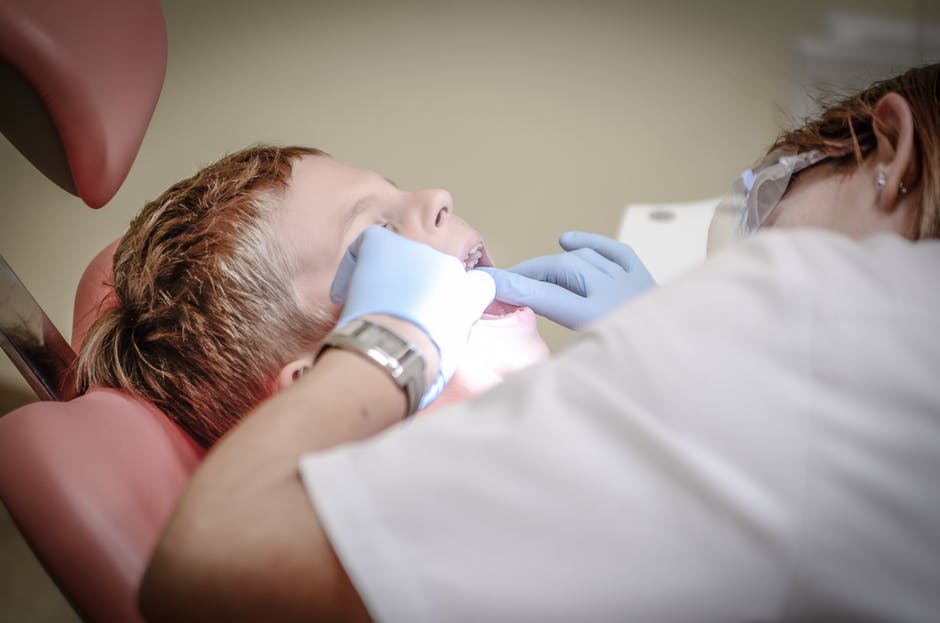 Making a Career for Yourself: How to Become A Dental Assistant