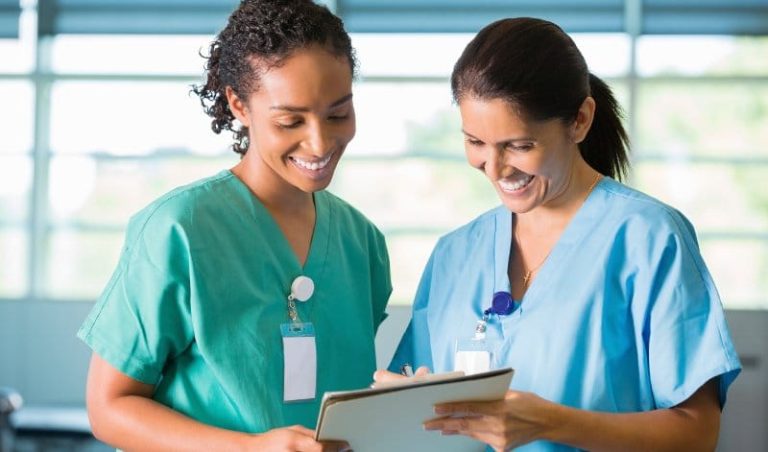 Comparison between Physical Therapy Assistant and Occupational Therapy Assistant roles.